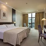 Exe Centro 4*