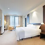 Hotell Exe Centro 4*