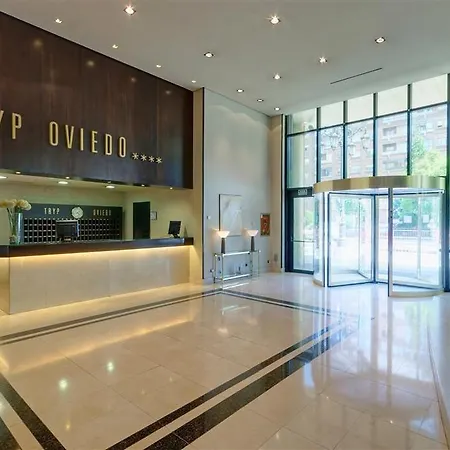 Готель Exe Centro 4*