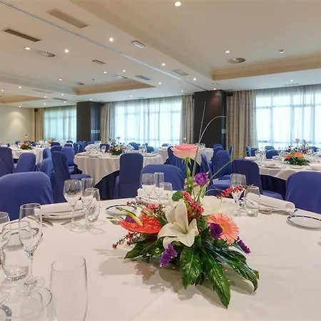 埃克奥维耶多中心酒店 4*