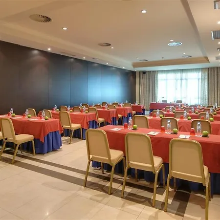 Exe Centro فندق 4*