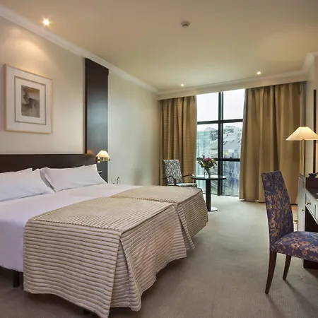 埃克奥维耶多中心酒店 4*