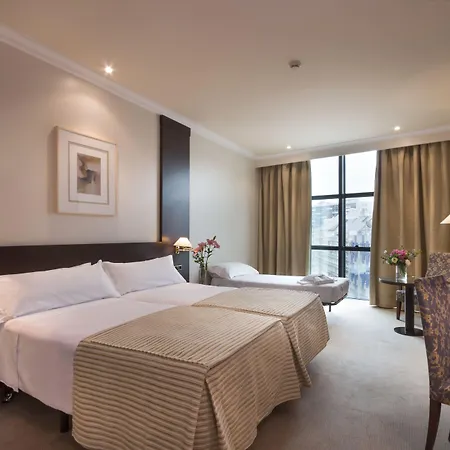 فندق Exe Centro اوفيدو