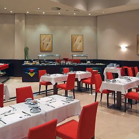 Exe Centro فندق 4*