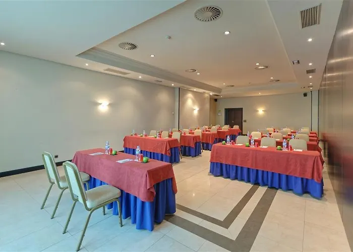 Hotell Exe Centro 4*