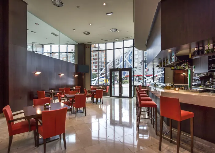 Exe Centro Готель 4*