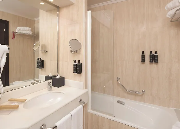 Готель Exe Centro