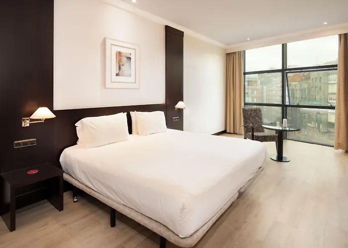 Exe Centro Готель