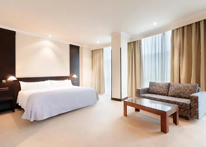 Готель Exe Centro